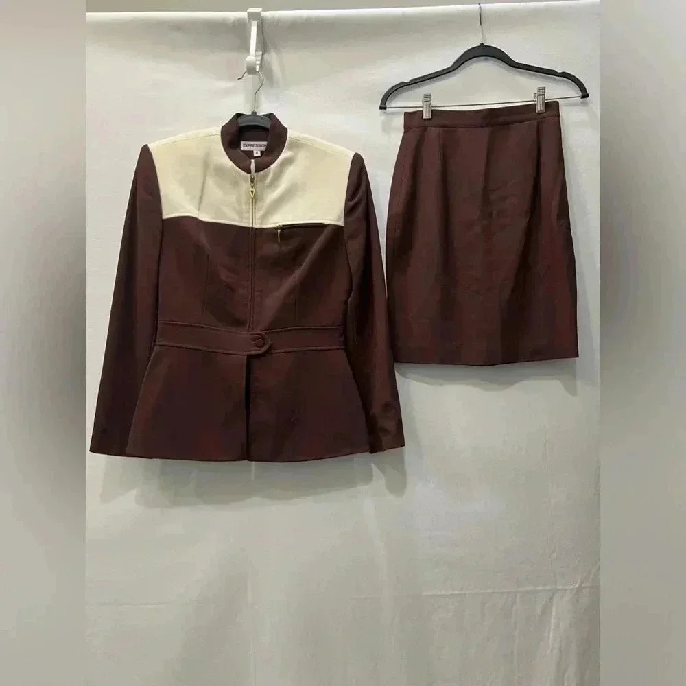 Expressions Brown Zip Front Skirt Suit Size 6​